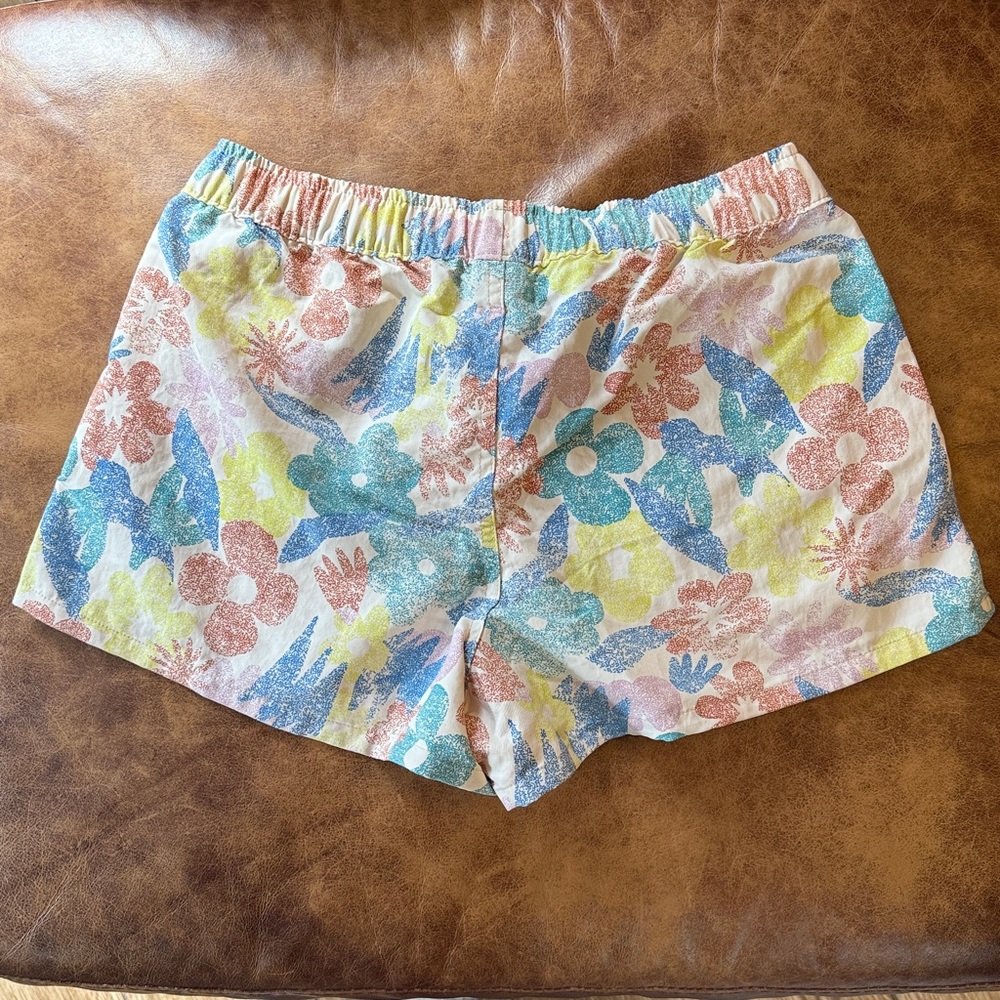 NWT Patagonia Women’s Barely Baggies Short 2.5” Sz XS Channeling Spring Natural - Picture 3 of 4